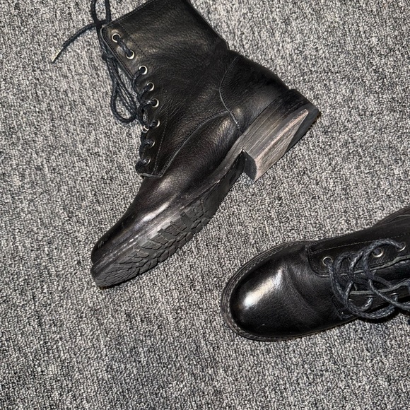 FRYE Veronica Flex Combat In Black Leather - Picture 5 of 7